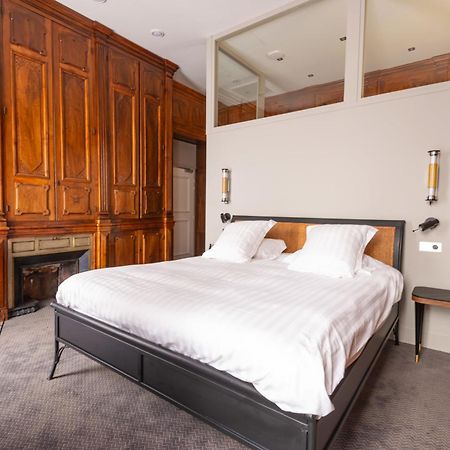 Hotel Mille Pas Voiron Bagian luar foto