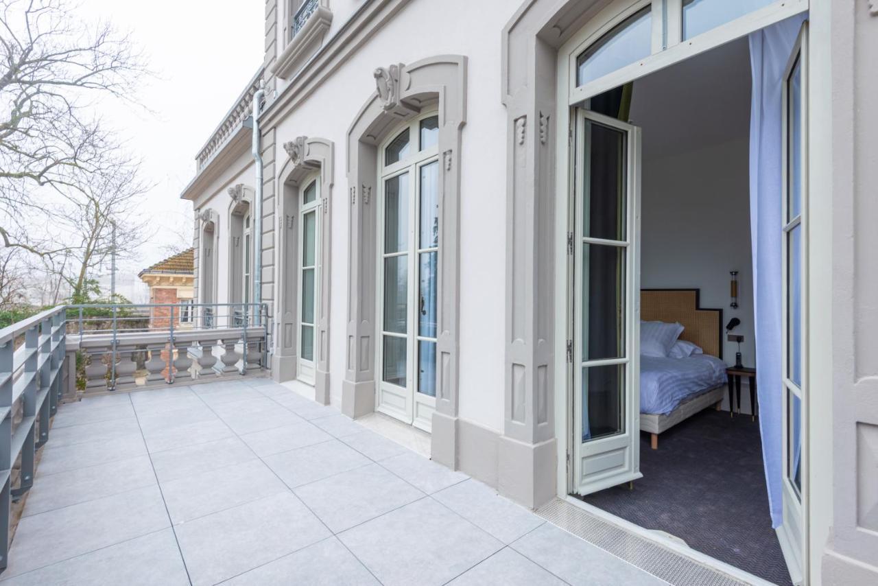 Hotel Mille Pas Voiron Bagian luar foto