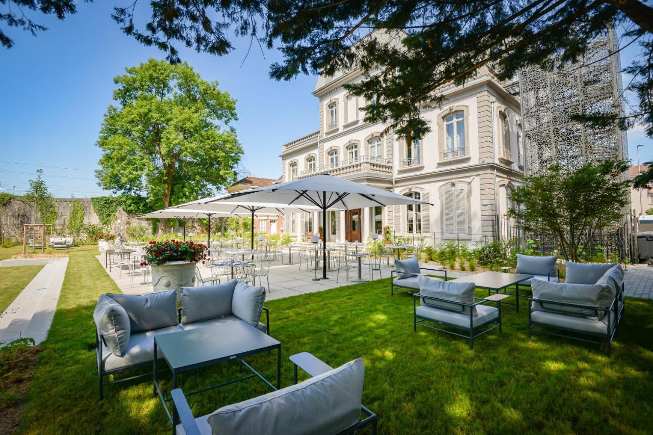 Hotel Mille Pas Voiron Bagian luar foto