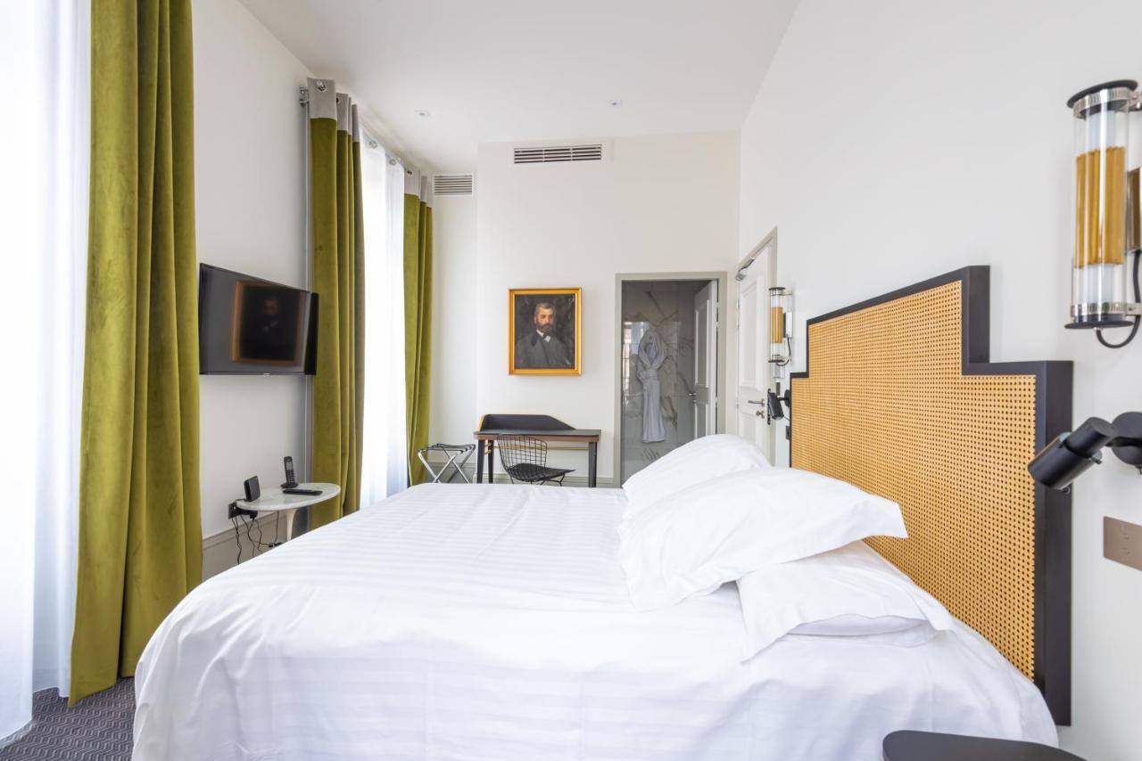 Hotel Mille Pas Voiron Bagian luar foto